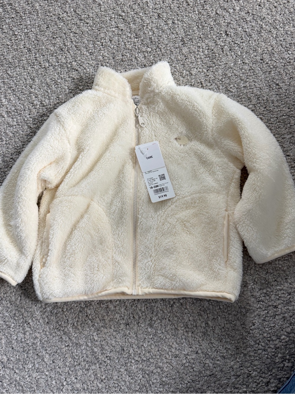 Uniqlo Cream Sherpa Zip Puffer Jacket